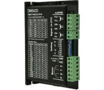 步進(jìn)電機(jī)驅(qū)動器的電源適配方法